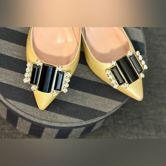 Kate Spade Laylee Pumps - Picture 3 of 9